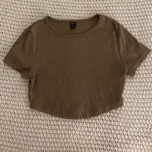Light brown ribbed crop top